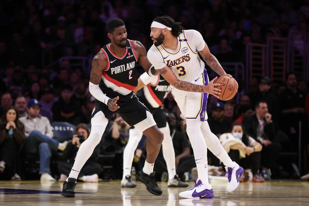 让她在实际 让她在实际